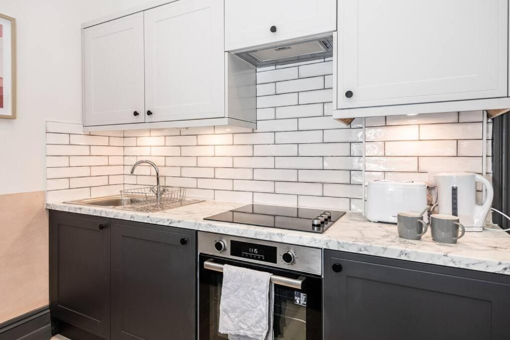 4 Castle Mews Apartment Salisbury Ngoại thất bức ảnh